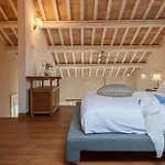 Casa Sant'elia 7&3, Emma וילה *