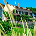 Casa Sant'elia 7&3, Emma Filottrano