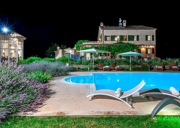 Casa Sant'elia 7&3, Emma Villa