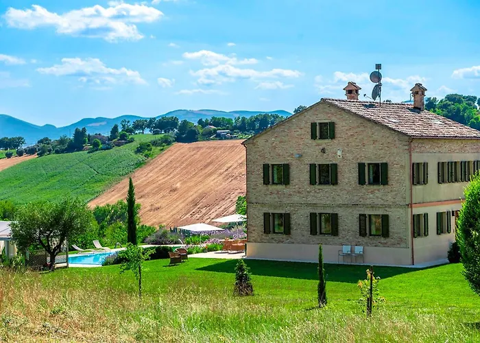 Casa Sant'elia 7&3, Emma Villa Filottrano